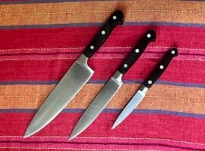 Small Set Of Knives